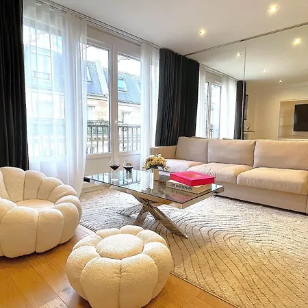 L'appartement Belles Feuilles * Paris